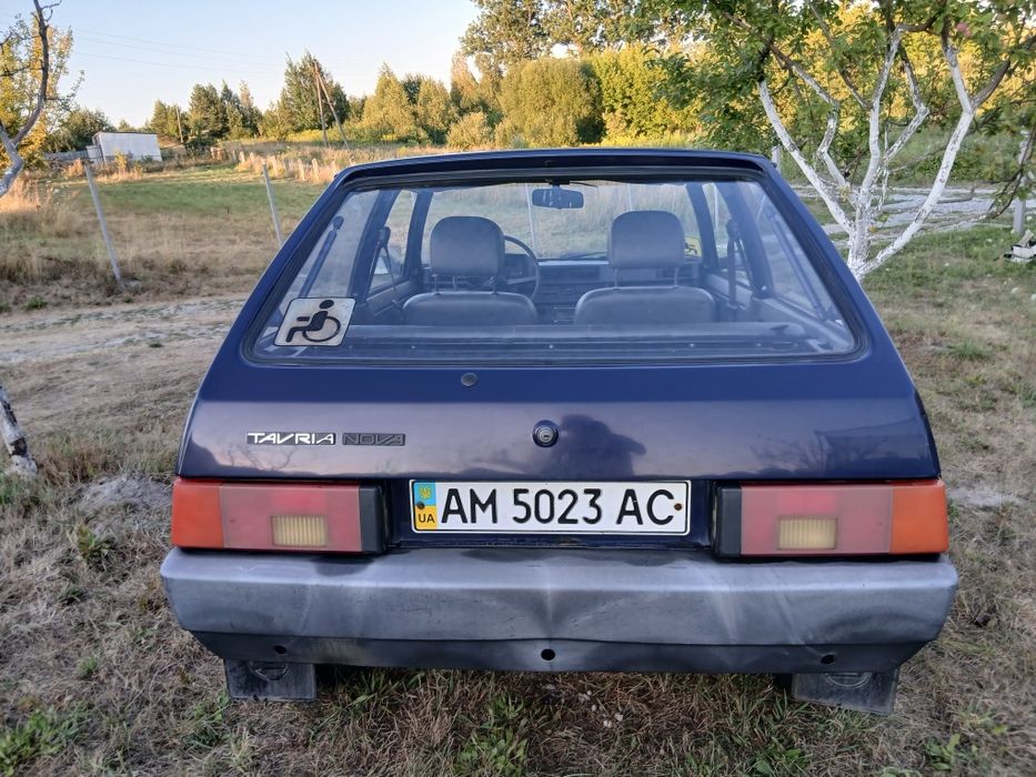 Продам ЗАЗ таврія 1102