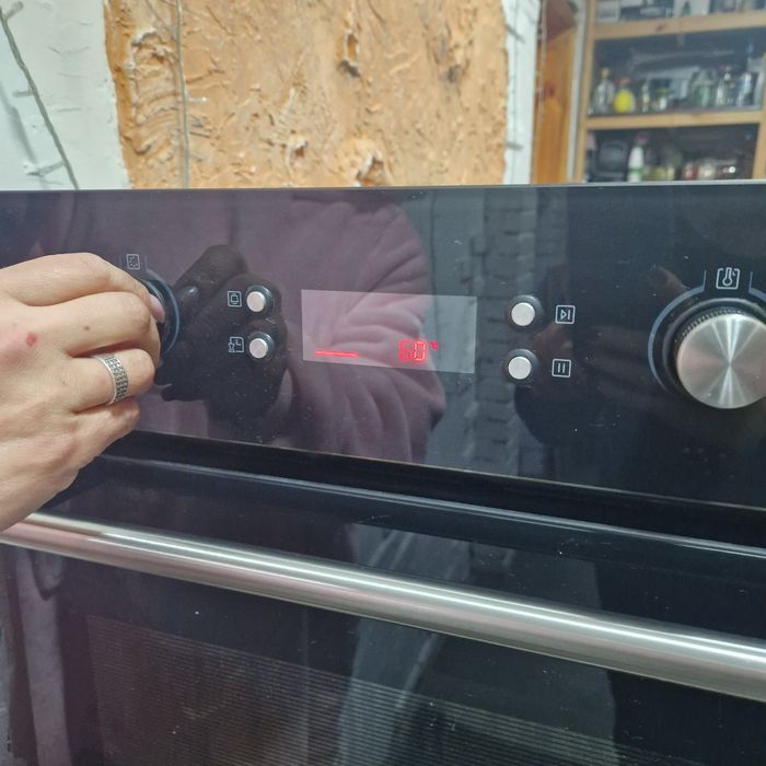 Варочьна Поверхня  Le Chef