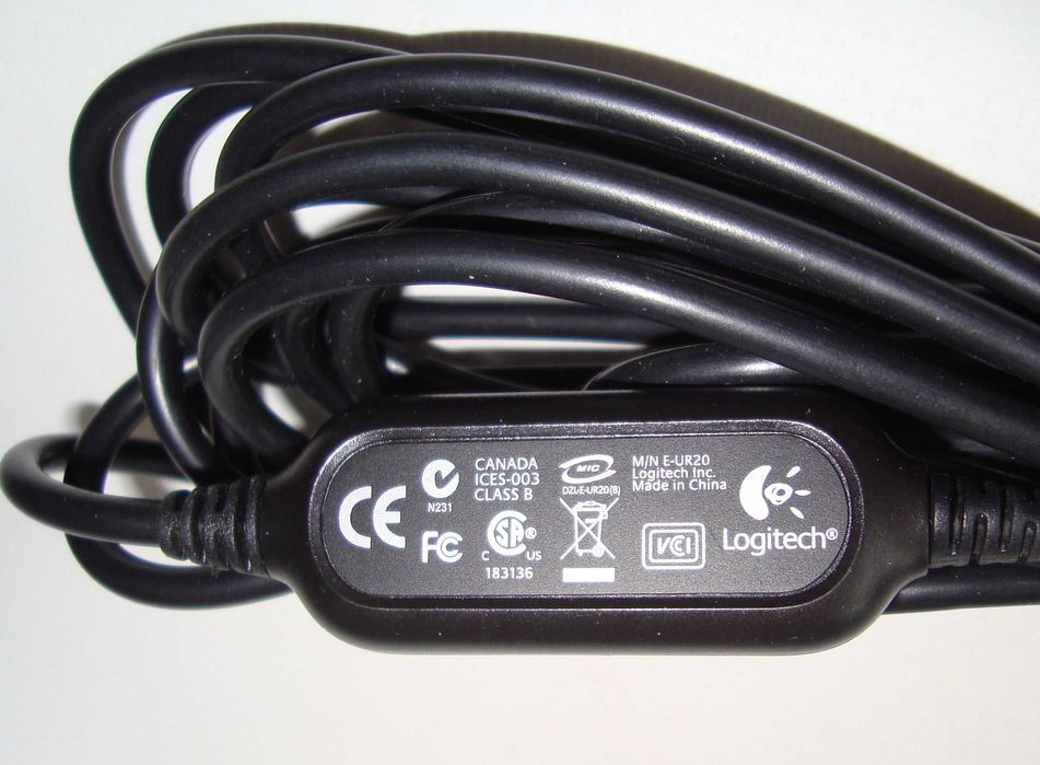 Микрофон для  Guitar Hero и Rock Band караоке Logitech USB  E-UR20