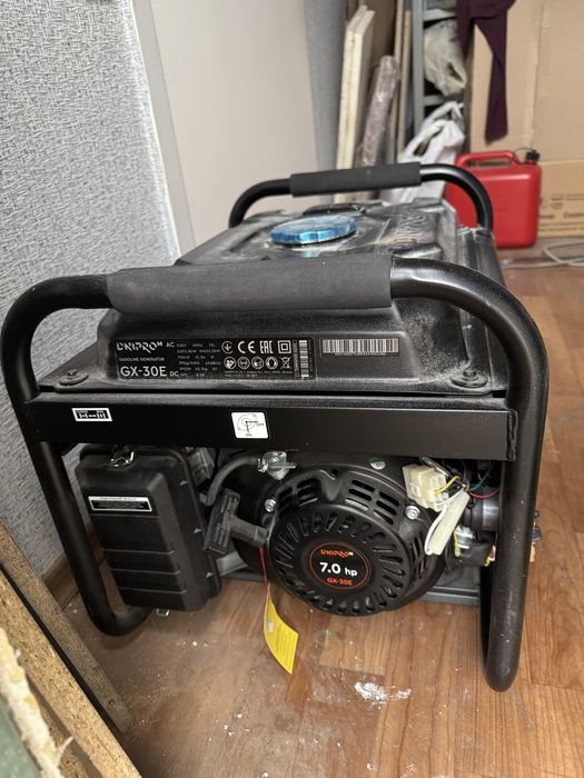 Продам генератор