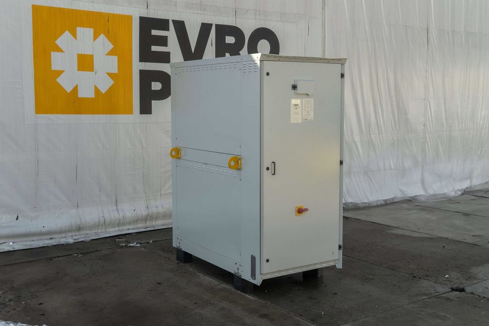 Чіллер/Тепловий насос Climaveneta NX WN 802 251 кВт/282 кВт. Новий