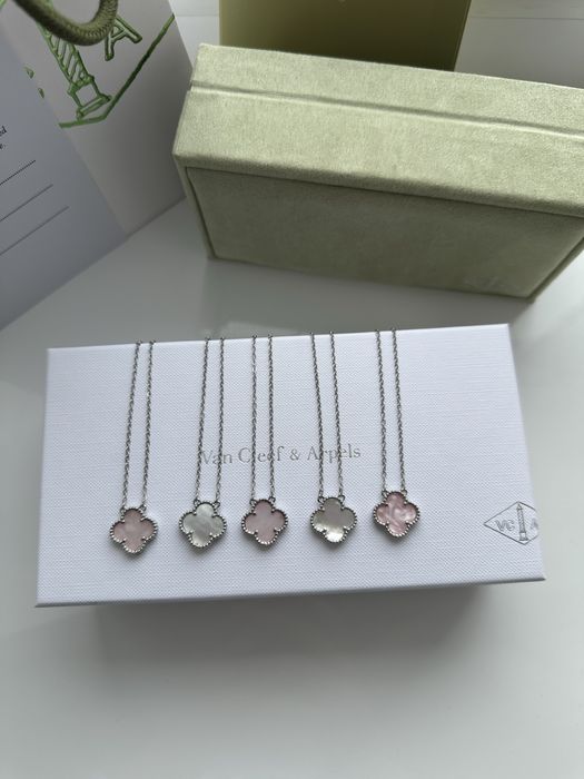 Підвіска van cleef