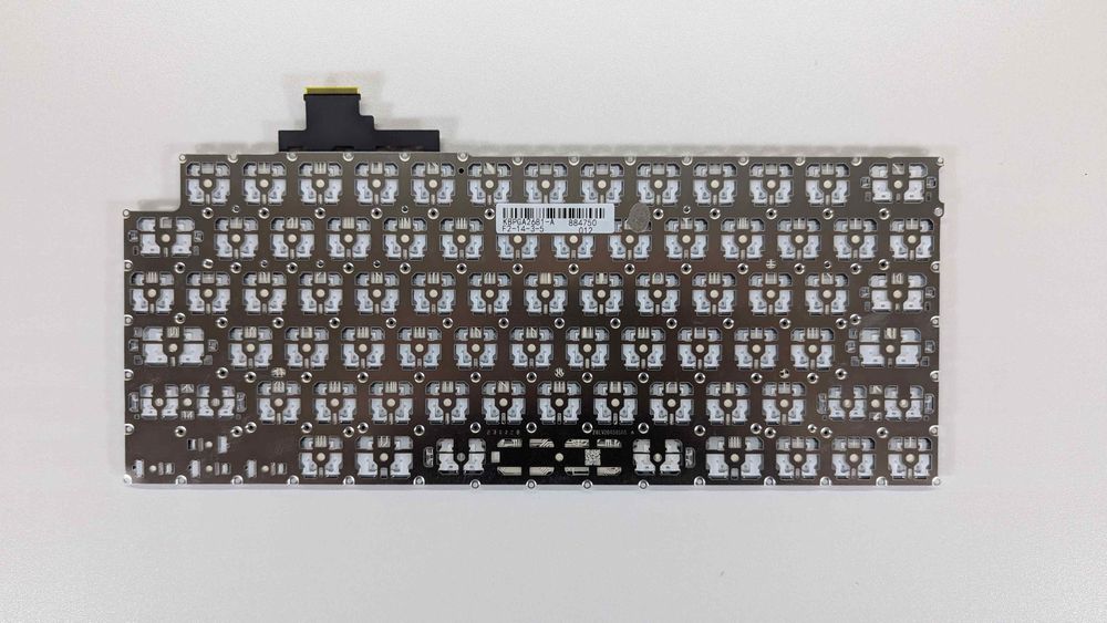 Клавіатура Apple macbook a2681