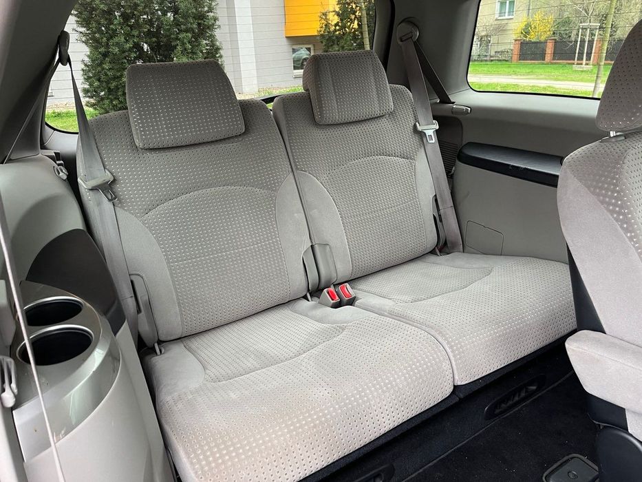 Mitsubishi Grandis 2,4