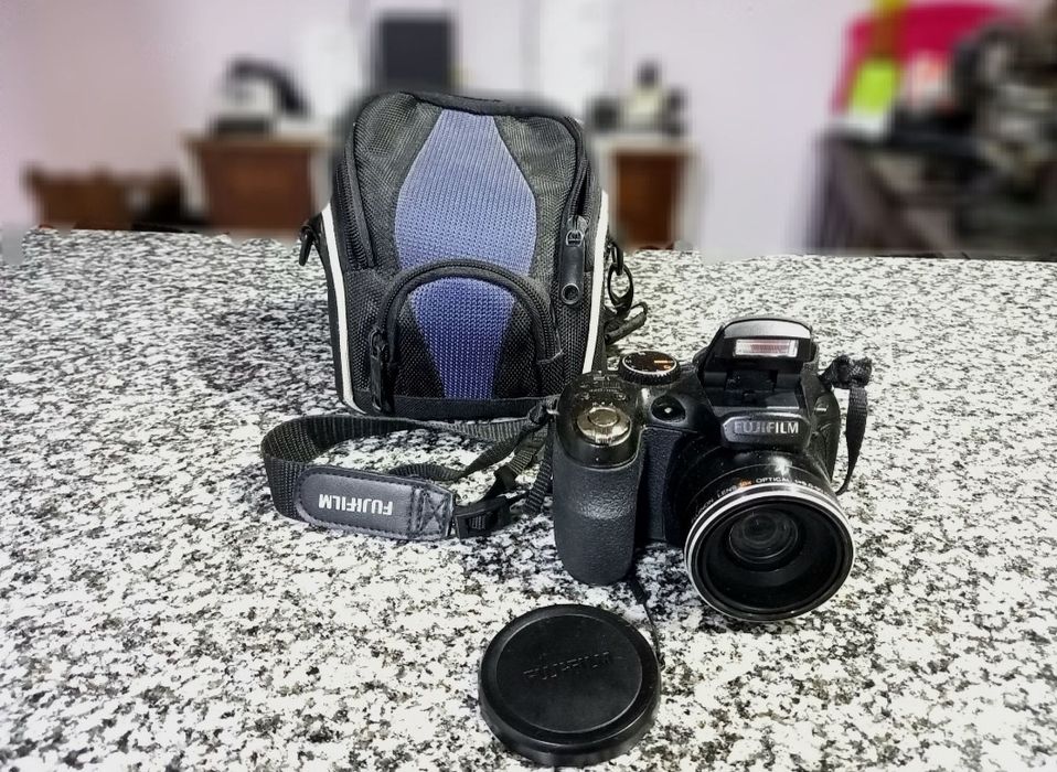 Vendo máquina fotográfica Fujifilm