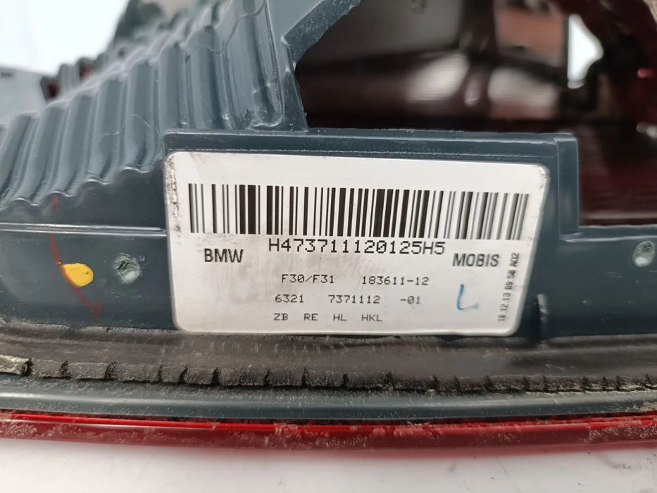 Farolim da mala direito BMW 3 (F30, F80)