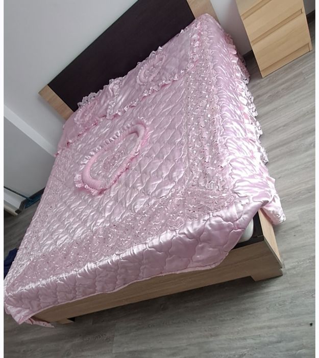 Покривало ковдра розове