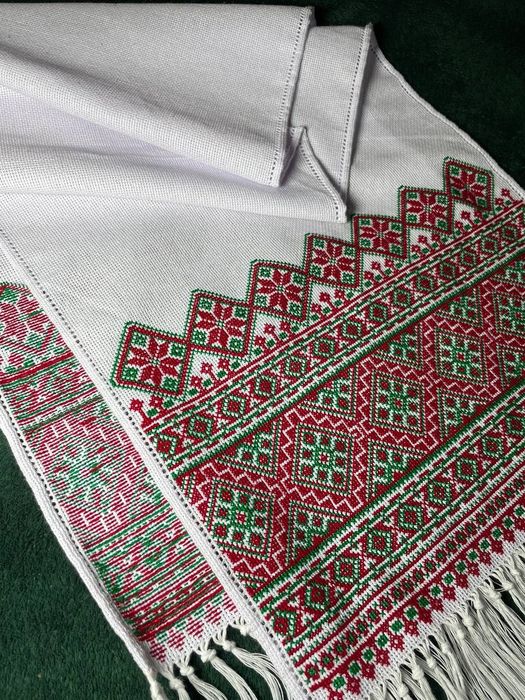 Весільний вишитий рушник на руки, 1.20