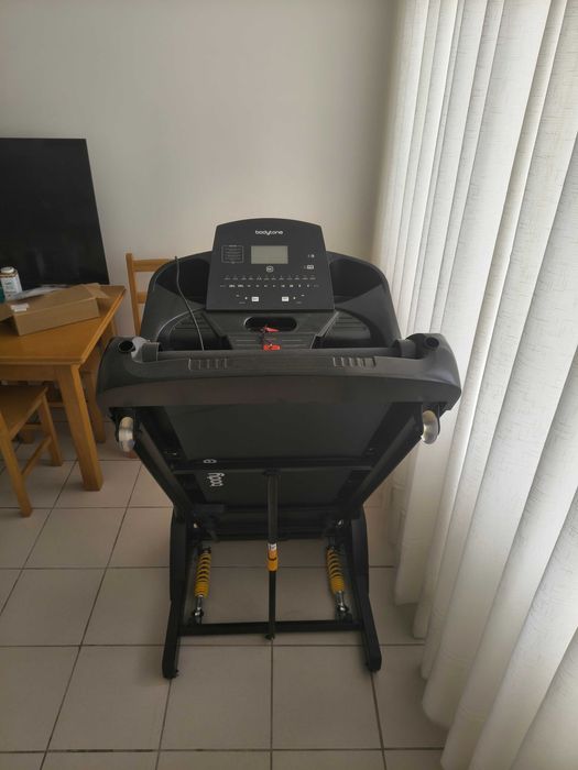 Passadeira Bodytone DT18+ 18km/h | Inclinação Elétrica | Dobrável