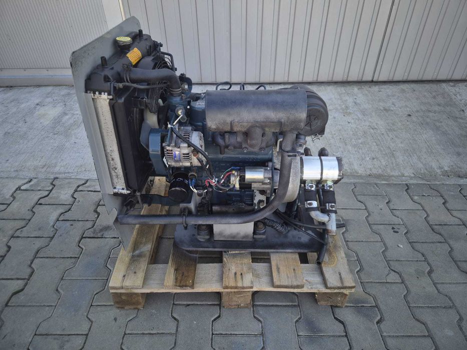 Silnik Kubota D902