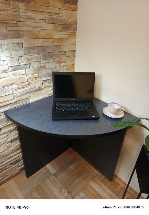 Stolik narożny 70x70x76