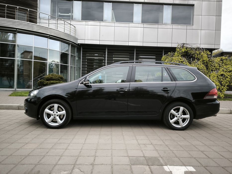 Volkswagen Golf VI