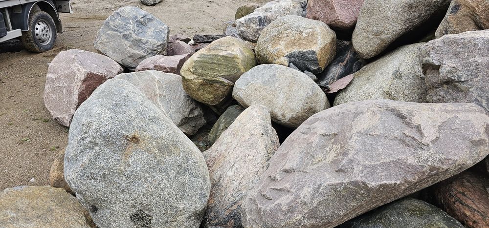 Sprzedam głazy kamienie narzutowe