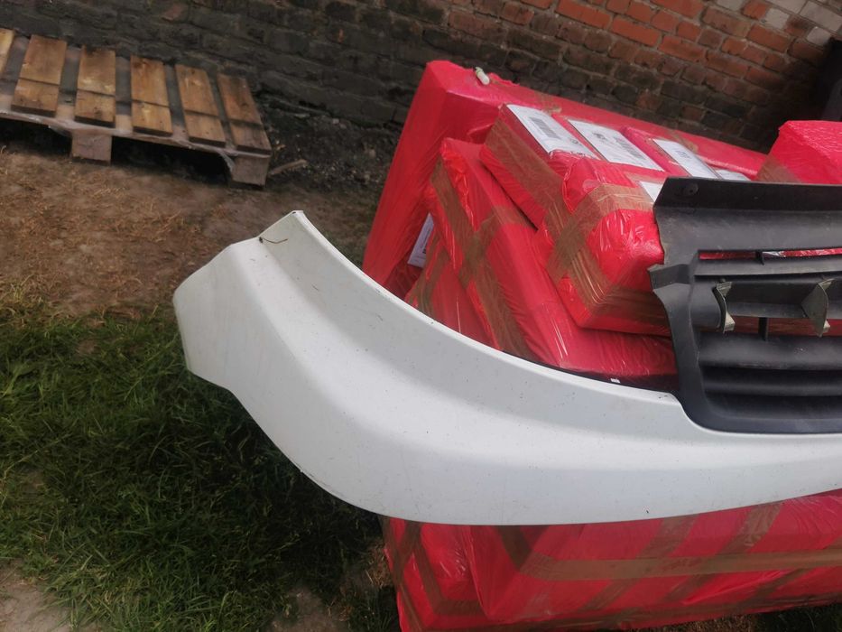 Opel vivaro I lift grill atrapa zderzaka wysyłka