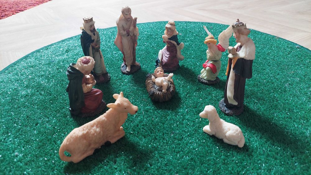 Presépio vintage com 9 peças