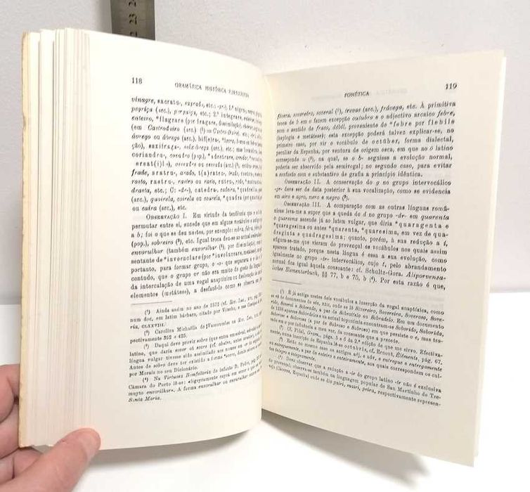 Compêndio de Gramática Histórica Portuguesa, de Dr. José Joaquim Nunes