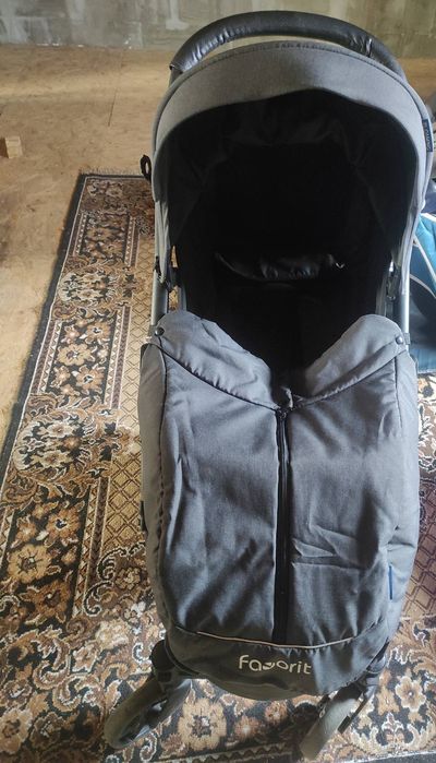 Продам каляску Favorit