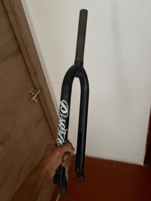 Dartmoor player 26 /Garfo master/roda alexrims aceito trocas