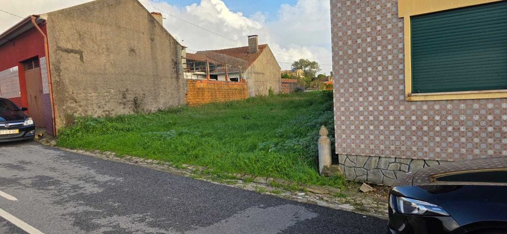 Excelente Terreno Urbano com 850 m2 em Travassô-Agueda