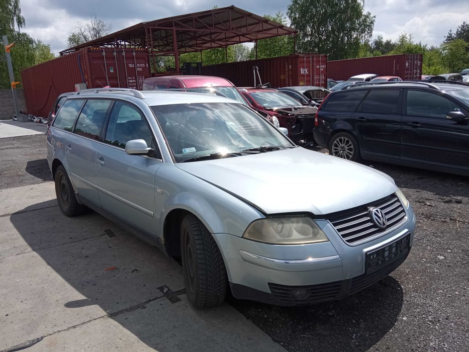 VW Passat B5 1.8T AWT *na części*