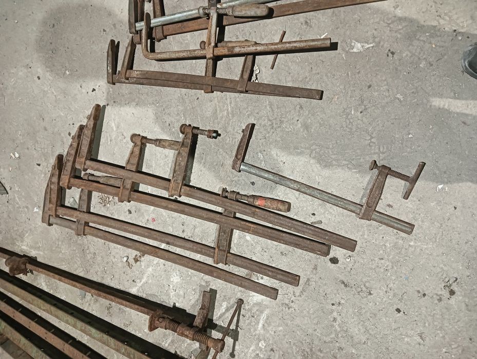 Sargentos para indústria das madeiras