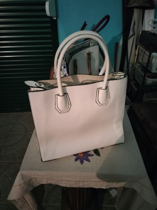 Malas Ana Luísa Batista