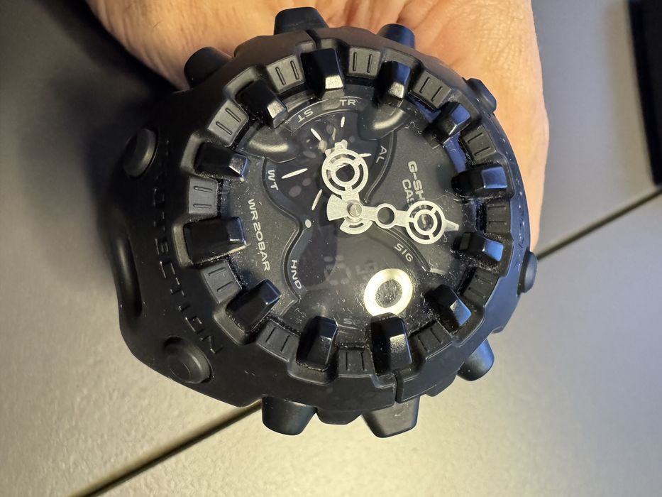 Casio G Shock GA-V01-1AER