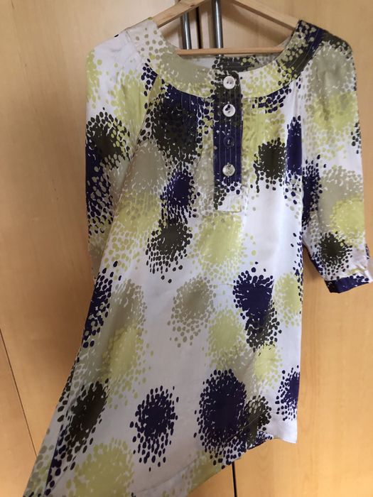 Malarska bluzka atłasowo wiosenno-letnia Betty Jackson Black r. 44