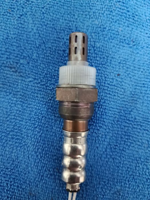 Лямьда зонд від Мазди 3