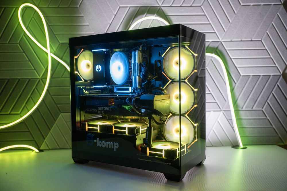 komputer gamingowy stacjonarny | rtx 3080 | ryzen 7 | i5 | 16gb/1tb |