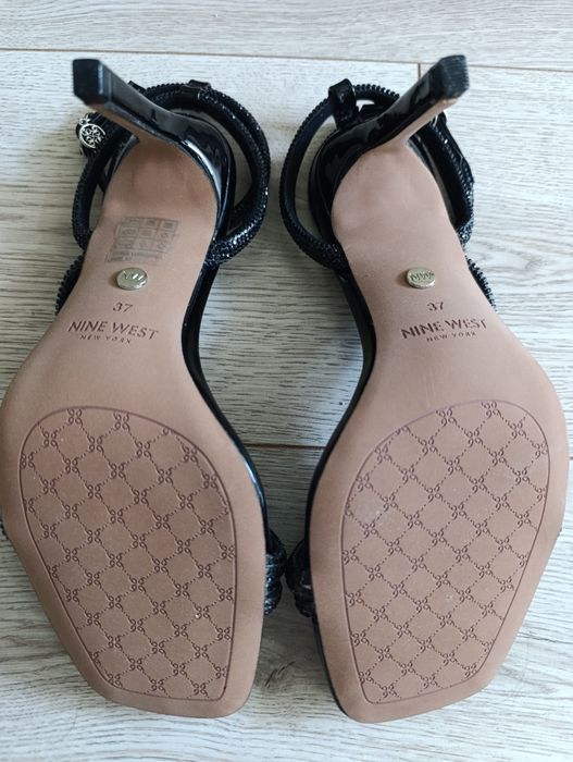 Босоніжки Nine West 37 р.