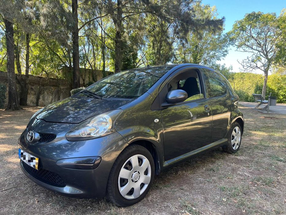 Toyota Aygo 1.0 Com Apenas 1 Único Dono - Completamente Impecável