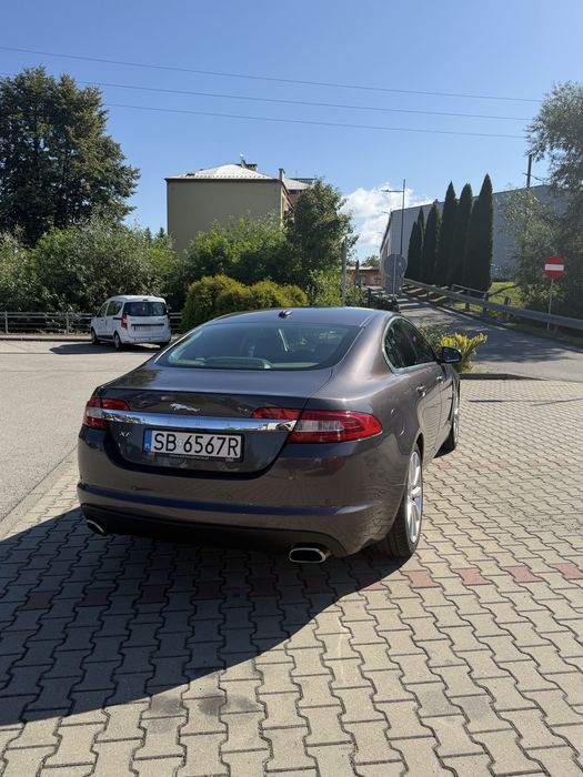 Jaguar XF 3.0d 275 koni
