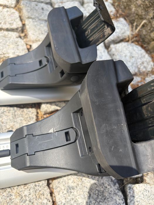 Barras de tejadilho Nordrive para VW Polo de 2009 a 2017 entre outros.