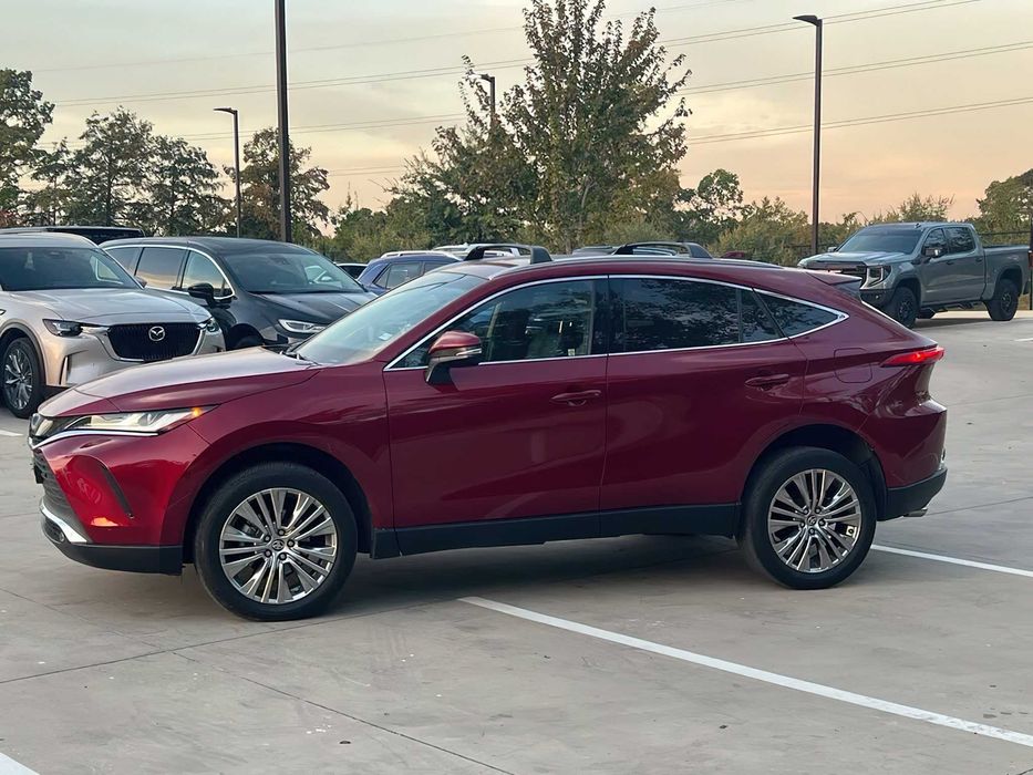 Toyota Venza      2022