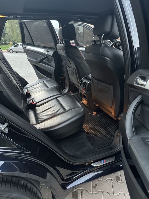 BMW X5 E70 3.0d 2011