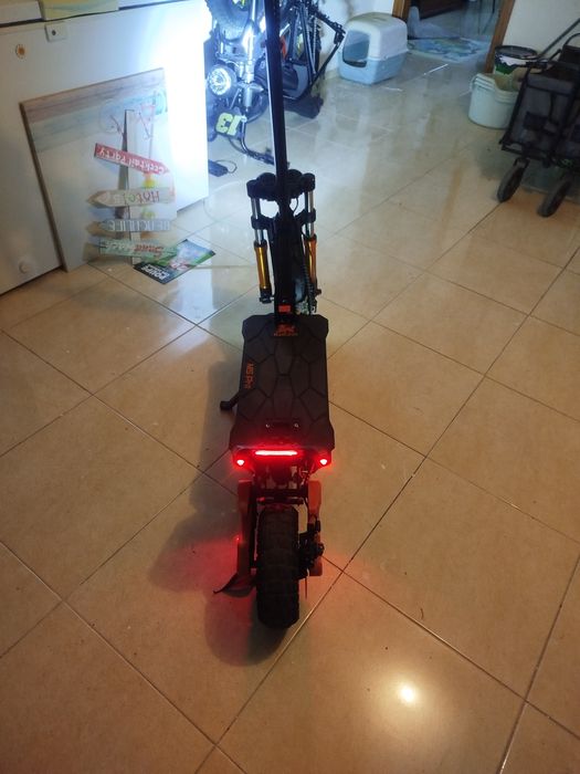 Kukirin M5 pro 1000w e por volta de 50km autonomia