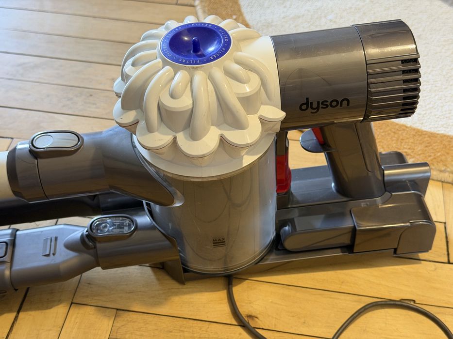 Пилосос купити - dyson dc62 - вигідна ціна на OLX.ua