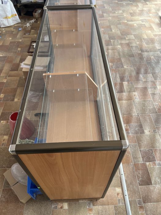 Торгові вітрини