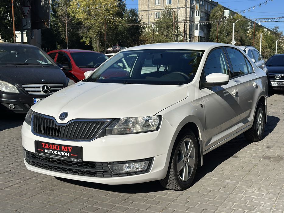 Продам Skoda Rapid 2013