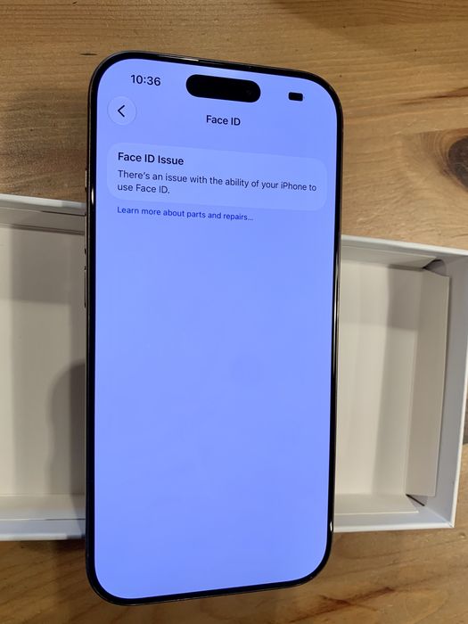Iphone 16 Pro • para peças ou reparação • Oportunidade