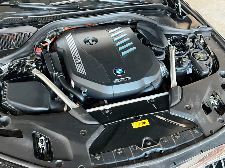 Бампер , фари BMW G30 LCI рестайлінг разборка