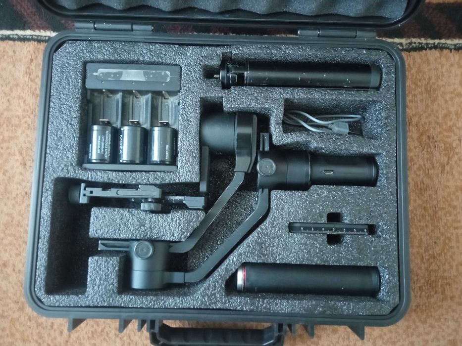 Елетронный Стедикам  Moza. Aricross.