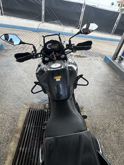 Moto Benelli TRK 502