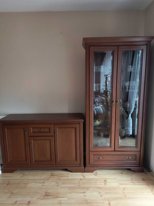 Komplet Witryna+2komody+szafa