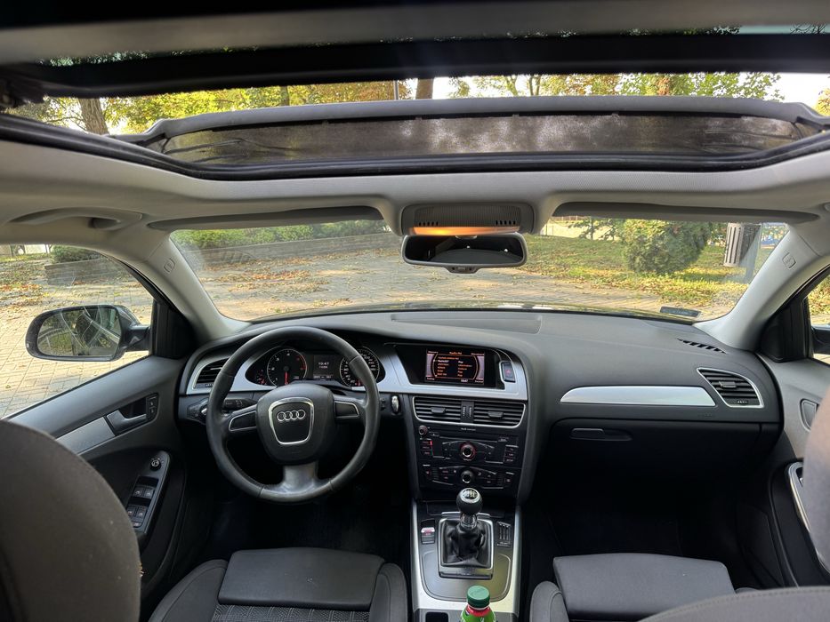 Sprzedam Audi a4b8 manual! Panorama! Alu ! 2.0 TDI  XENON ! Led ! Avant !