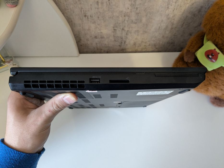 Продам ноутбук Lenovo ThinkPad p52