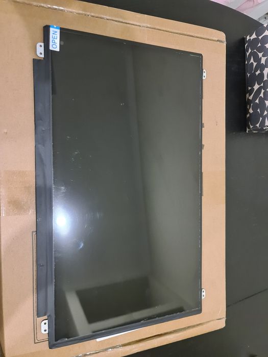 LCD para portátil 15.6" 30Pin N156BGE EB1 Rev c2 NOVO