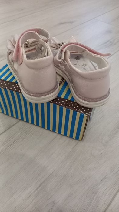 Босоніжки для малечі