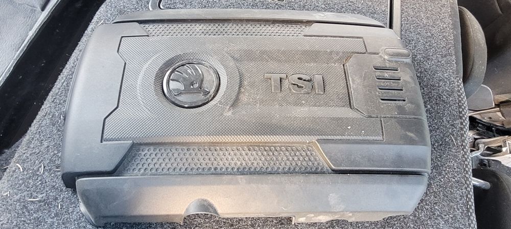 Skoda Octavia 3 Cześci  1.8 TSI 4x4 LF9R Części  karoserii
